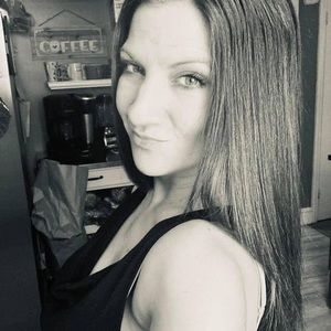 Meet your Posher, Chrissy